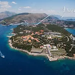 3 Beaches With Free Parking Dubrownik