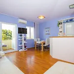 3 Beaches With Free Parking Apartman
