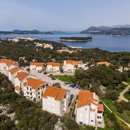 3 Beaches With Free Parking Apartment Dubrovnik