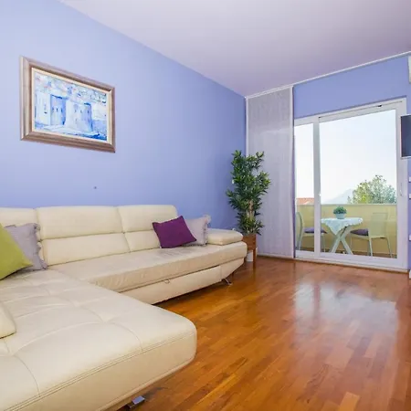 3 Beaches With Free Parking Apartment Dubrovnik