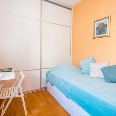 3 Beaches With Free Parking Apartment