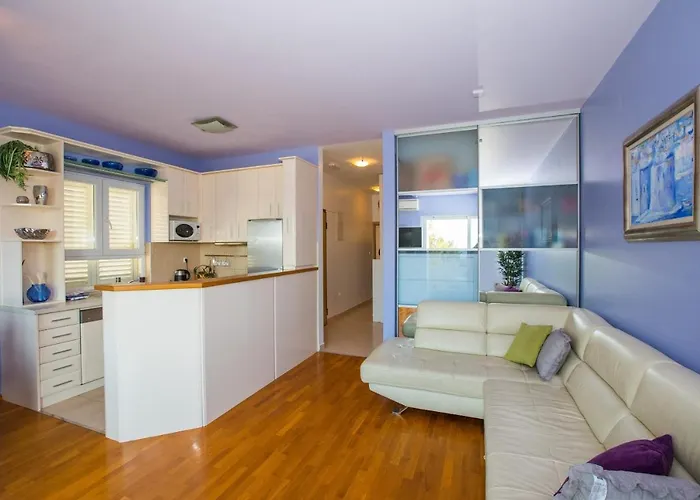 3 Beaches With Free Parking Appartement *