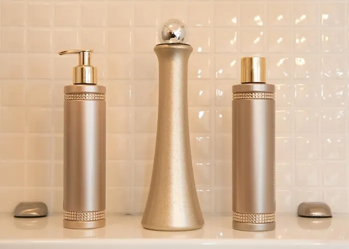 3 Beaches With Free Parking