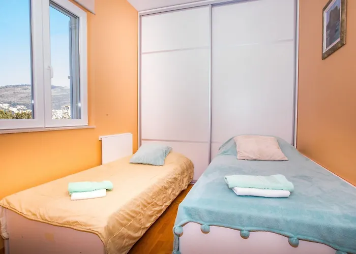 3 Beaches With Free Parking Appartement *