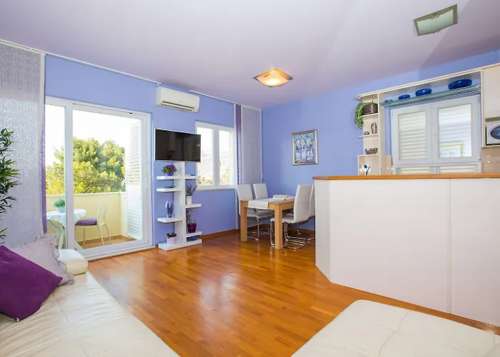 3 Beaches With Free Parking *