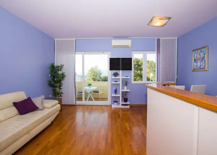 3 Beaches With Free Parking