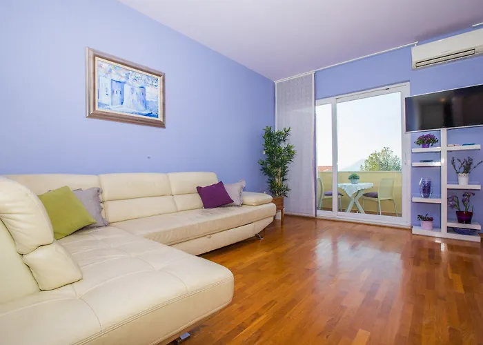 3 Beaches With Free Parking Apartment